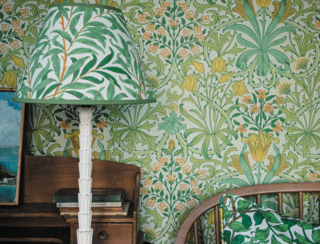 Honeysuckle & Tulip Wallpaper | William Morris