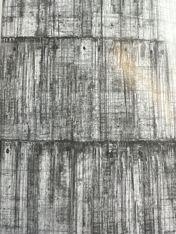 Grasscloth wallcovering in a dining room setting