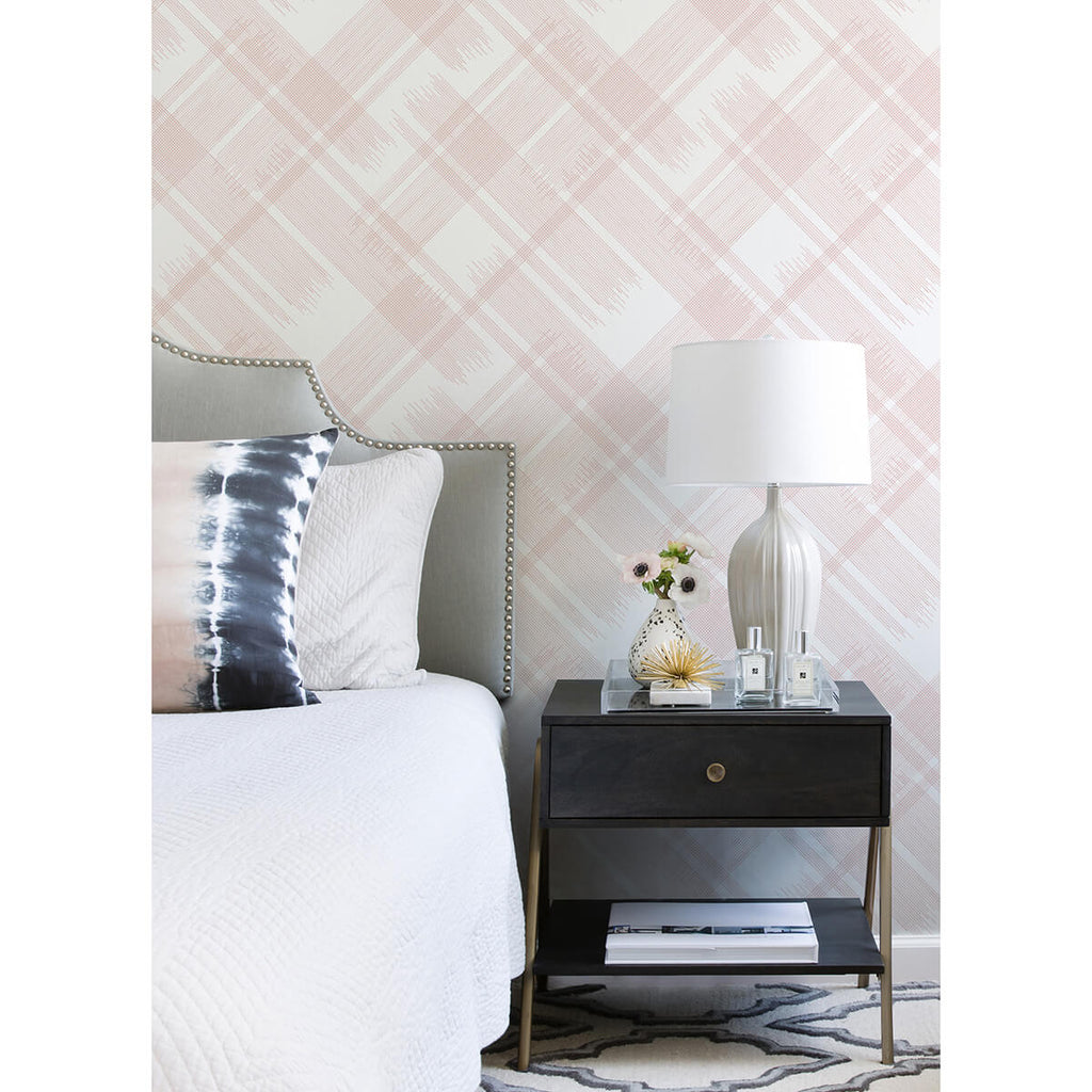 Zag, Pink