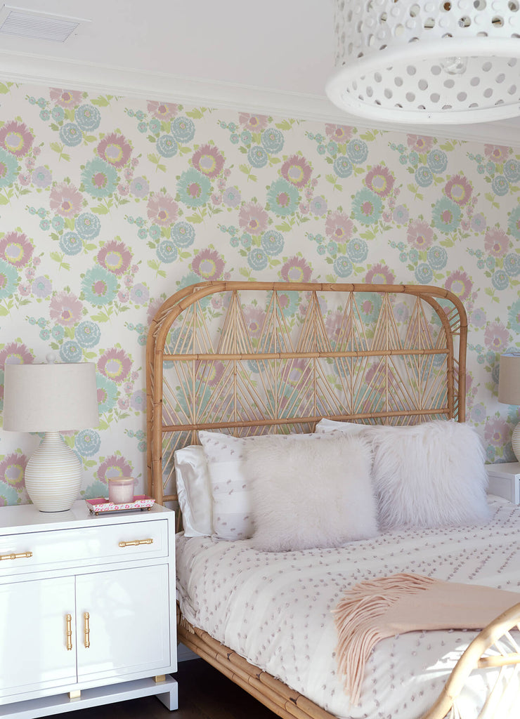 Essie, Pastel