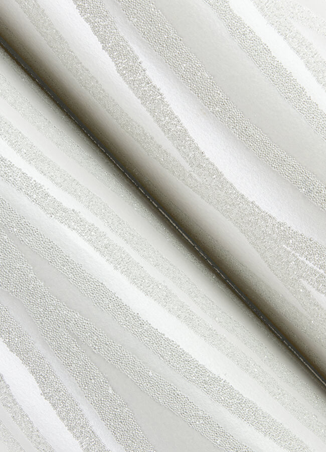 Galyn, White