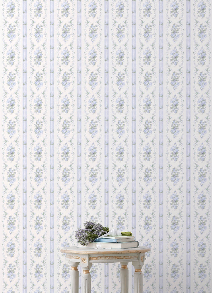 Dreamy Days, Sweet Blue
