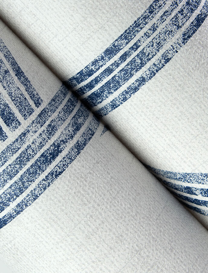 Harlow, Ivory