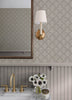 Frances, Taupe