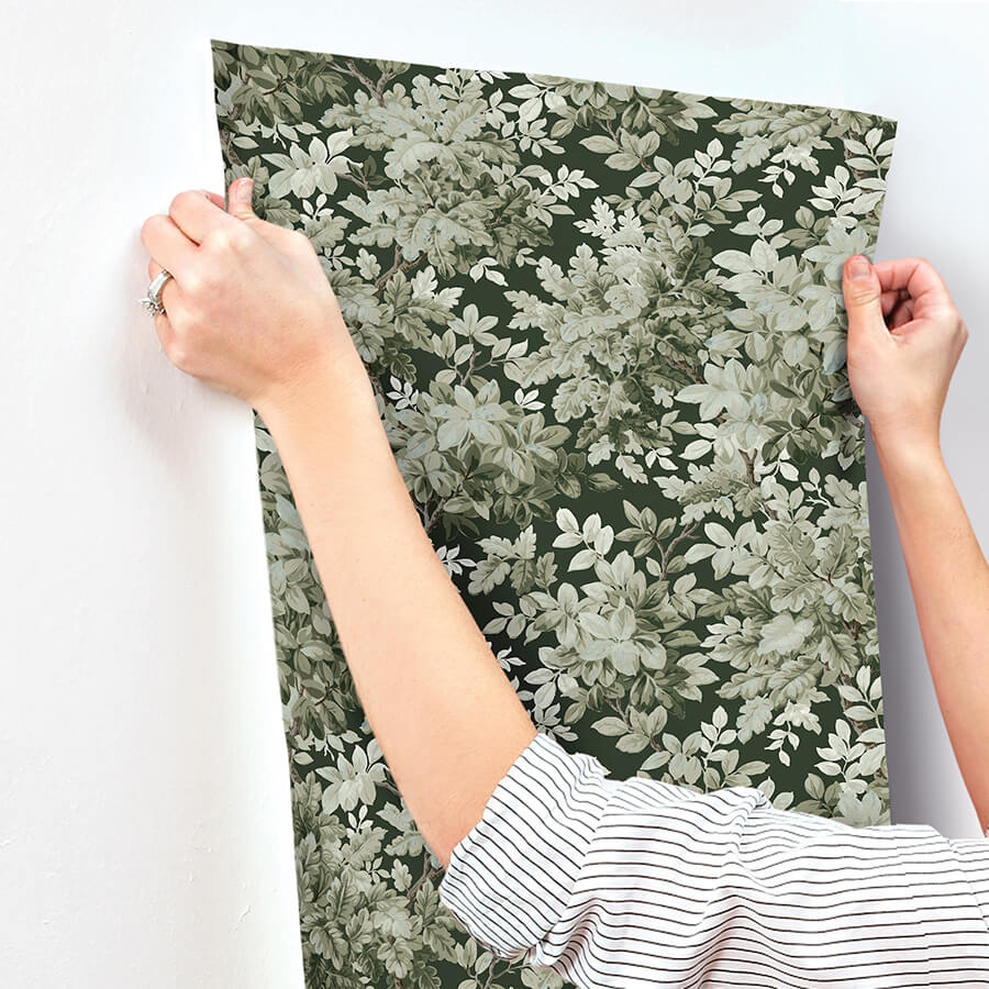 Greenwood, Dark Green