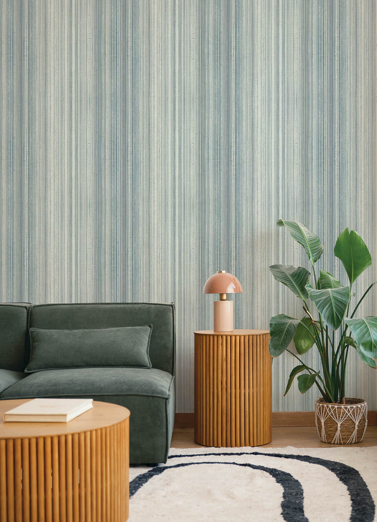 Elan, Blue