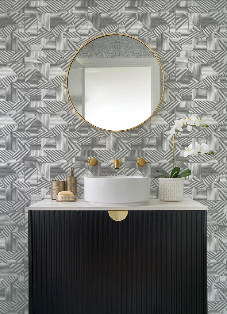 Crescendo, Dark Grey