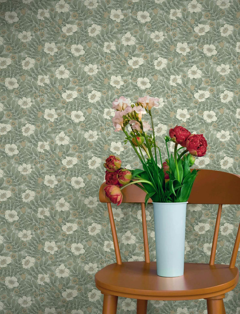Maggan, Sea Green