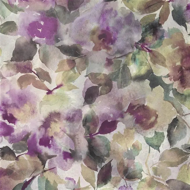 Surimono Water Color 03 Amethyst Wallpaper | Designers Guild Europe