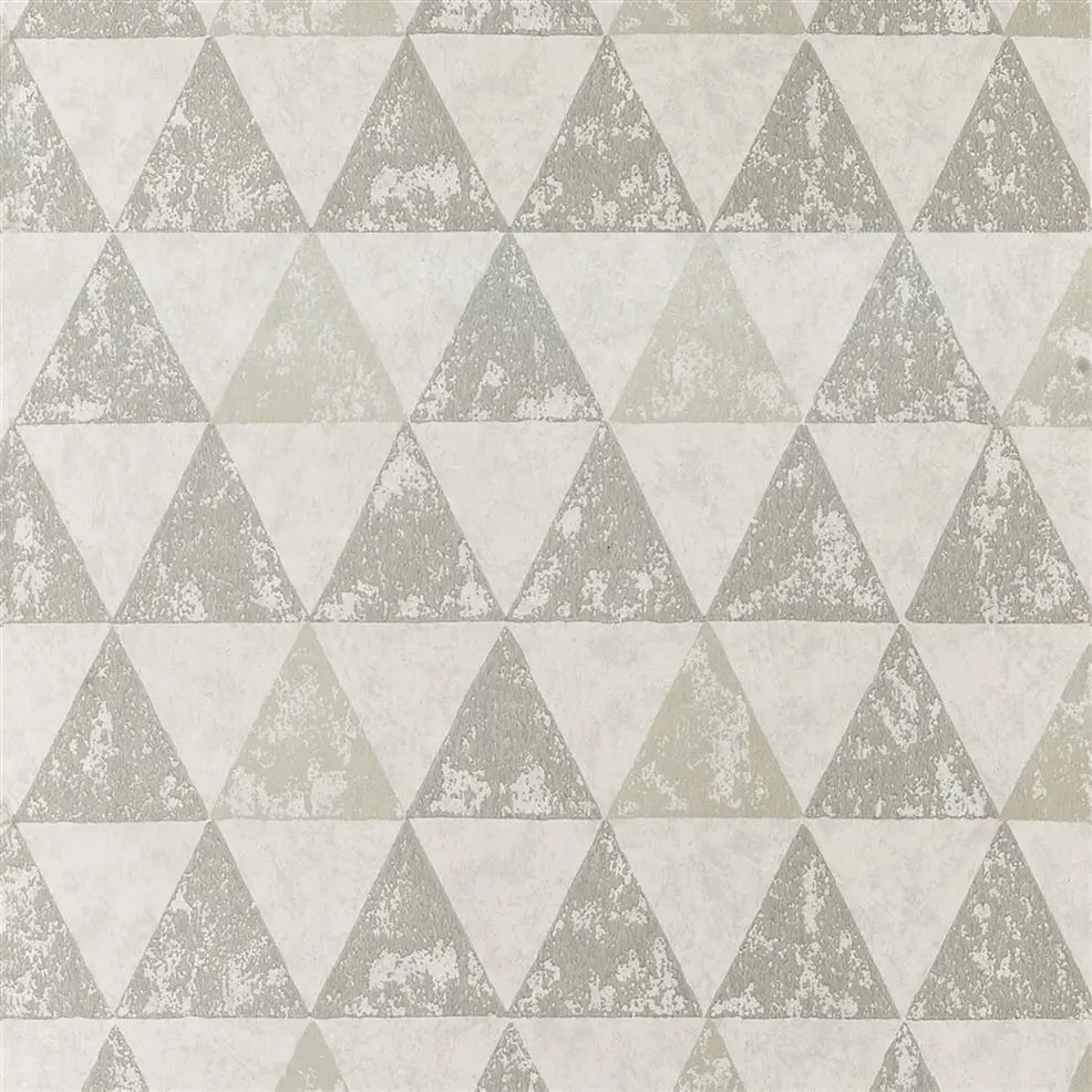 Dorsoduro Triangle 02 Platinum Wallpaper | Designers Guild Europe