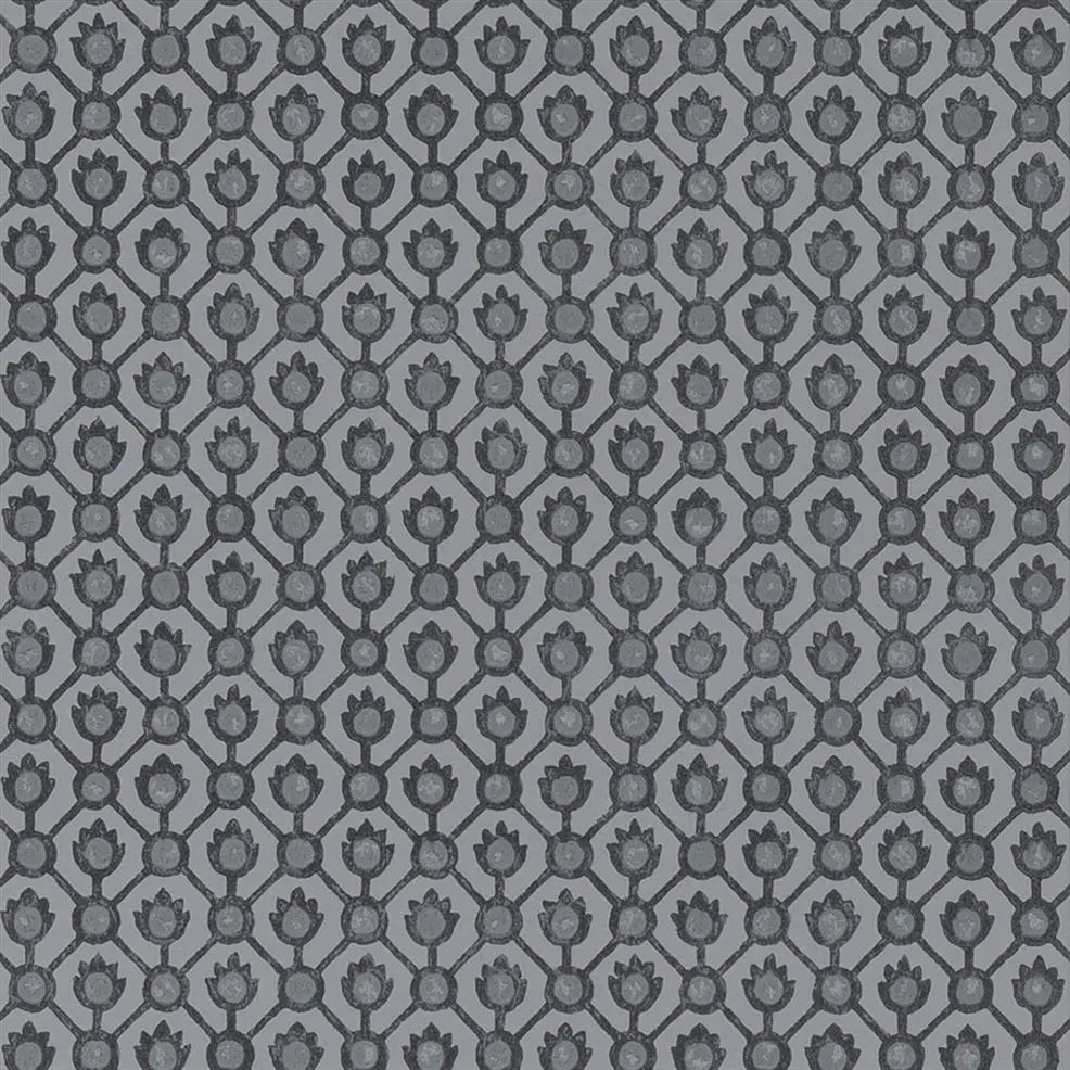 Jaal Small Scale 05 Graphite Wallpaper | Designers Guild Europe