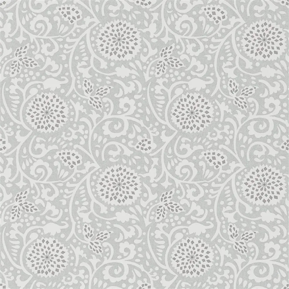 Shaqui Swirl 02 Platinum Wallpaper | Designers Guild Europe