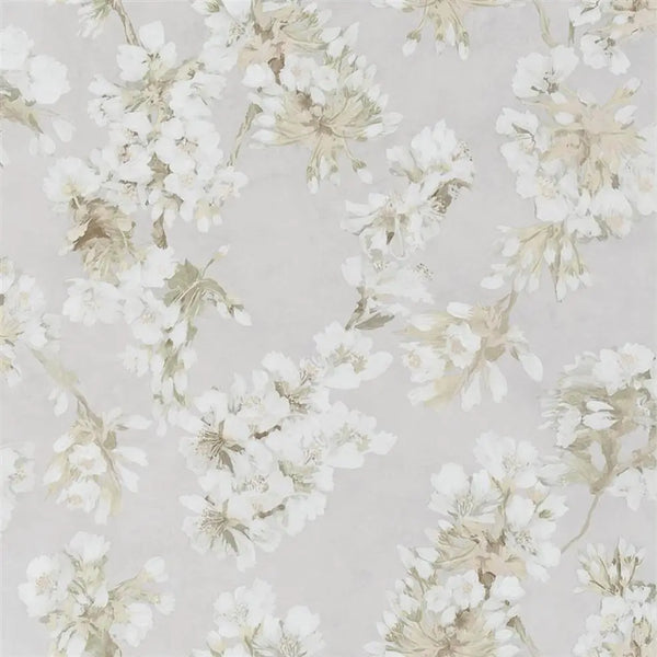 Fleur d'Assam Mid Scale Floral 01 Pearl Wallpaper | Designers Guild Europe