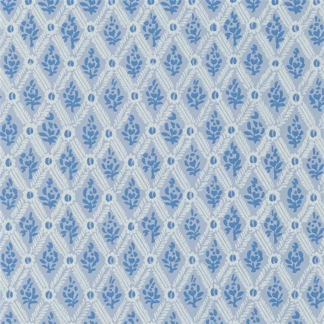 St John Street Small Scale Trellis Delft Wallpaper | Designers Guild Europe