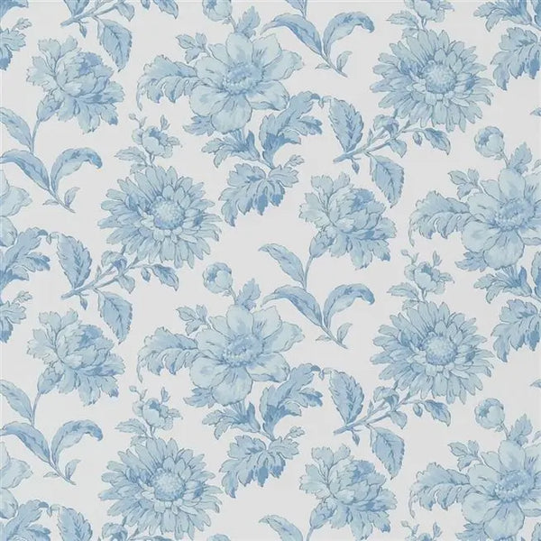 English Garden Floral Delft Wallpaper | Designers Guild Europe