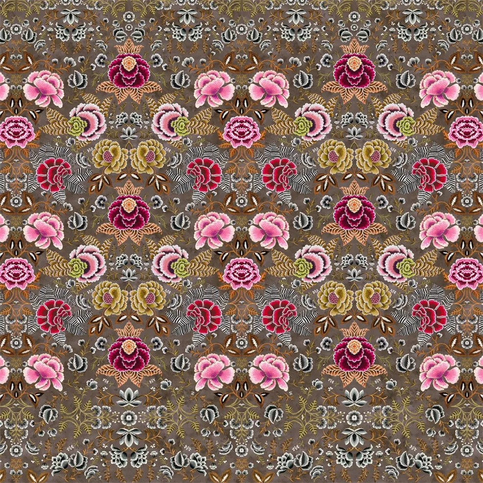 Rose de Damas Panel 04 Cranberry | Designers Guild Europe