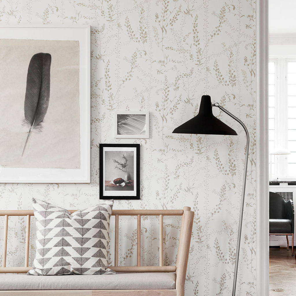 Bladranker Natural Room Setting | Schumacher Wallpaper