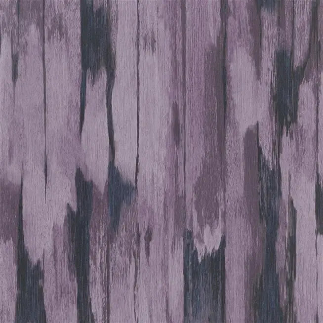 Patola Ikat Amethyst Wallpaper | Designers Guild Europe