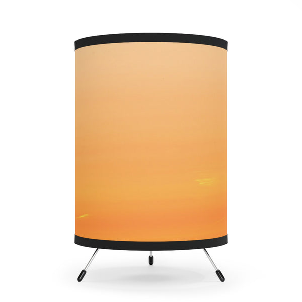 Scenic Tripod Lamp with Coastal Design Shade - Perfect for Home Decor