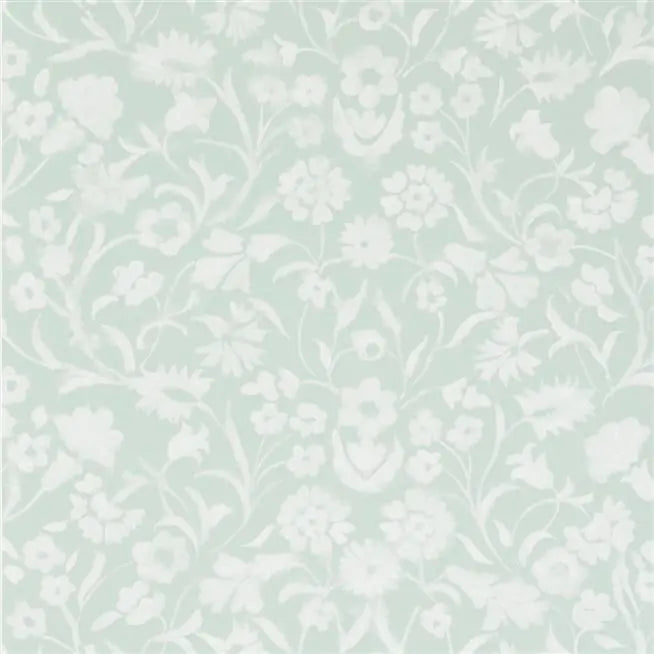 Yukata Small Scale 18 Celeadon Green Wallpaper | Designers Guild Europe