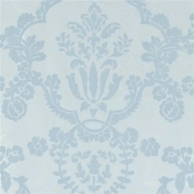 Portia Flocak Damask 05 Delft Wallpaper | Designers Guild Europe