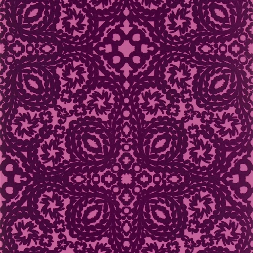 Paseo Flock Velvet 05 Grenat Hot Pink Wallpaper | Christian Lacroix Europe