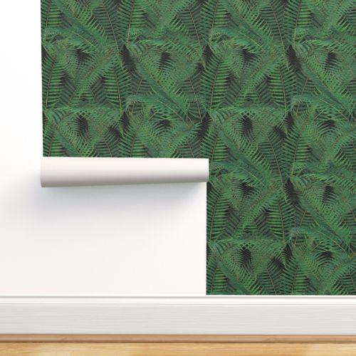 Fab Ferns Green Traditional Wallpaper