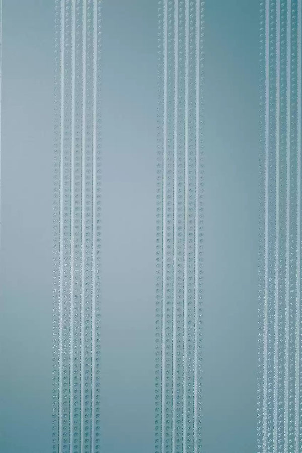 Paillons Holographic Stripe | Osborne & Little Europe
