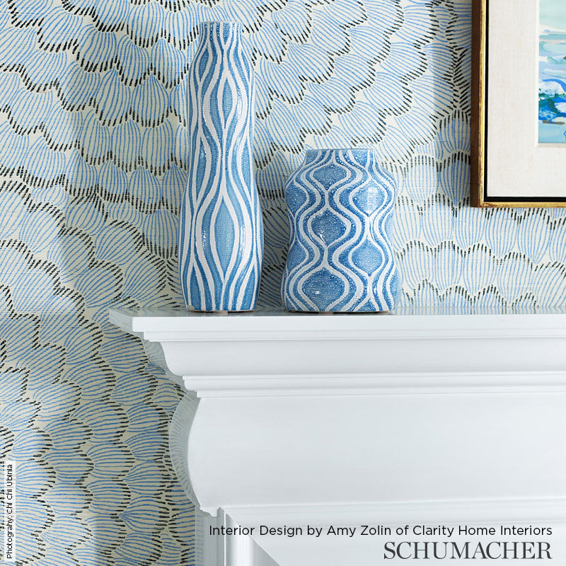 Feather Bloom Sisal Onyx & Gold Room Setting | Schumacher Wallpaper