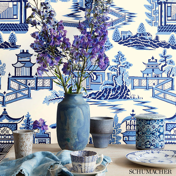 Nanjing - Forest Green Wallcovering | Schumacher