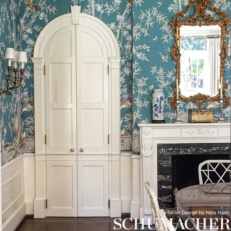 Brighton Pavilion Panel Peacock Room Setting | Schumacher Wallpaper