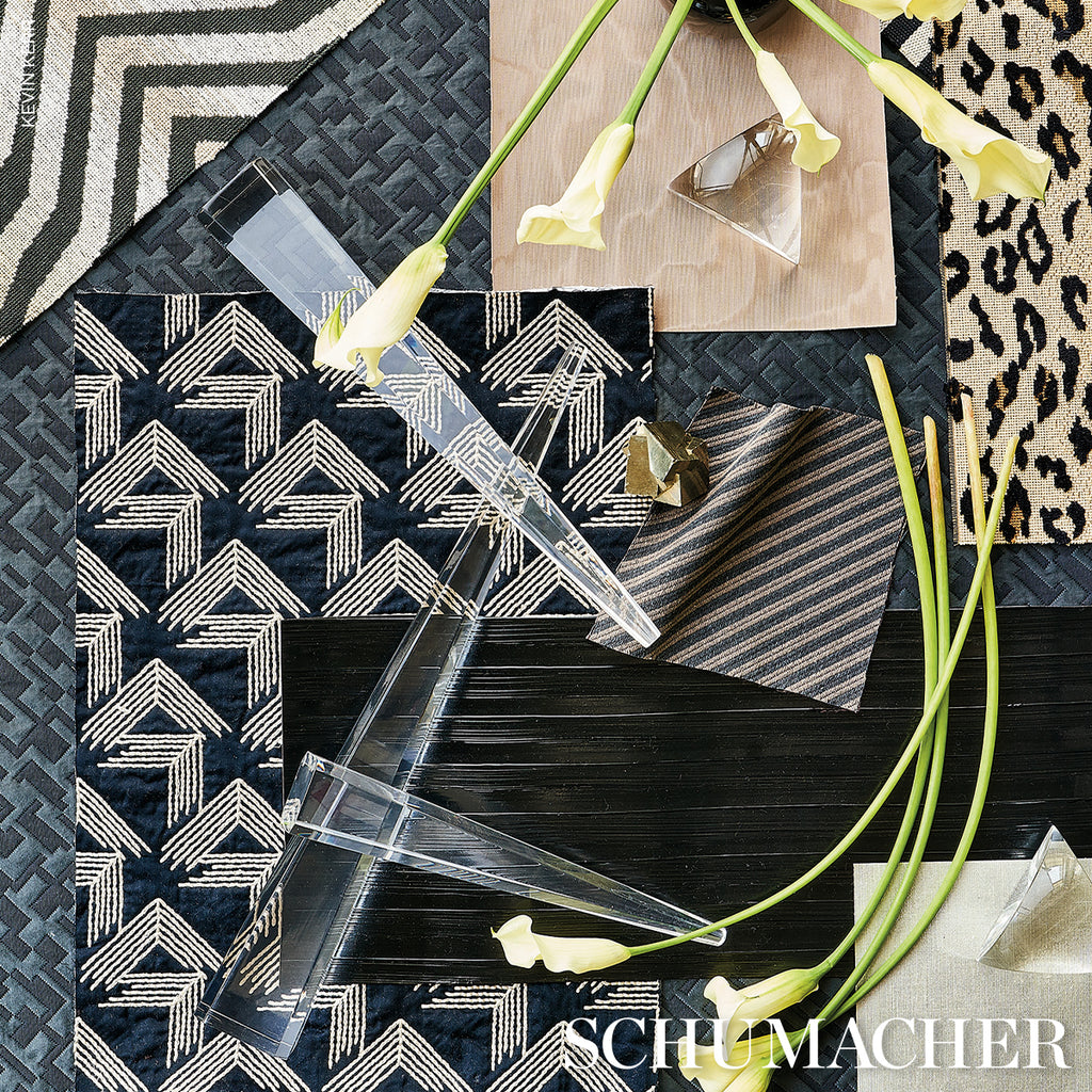 Linen Lamé Platinum Room Setting | Schumacher Wallpaper