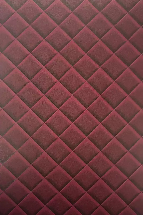 Colleoni Trellis Vinyl Red | Osborne & Little Europe