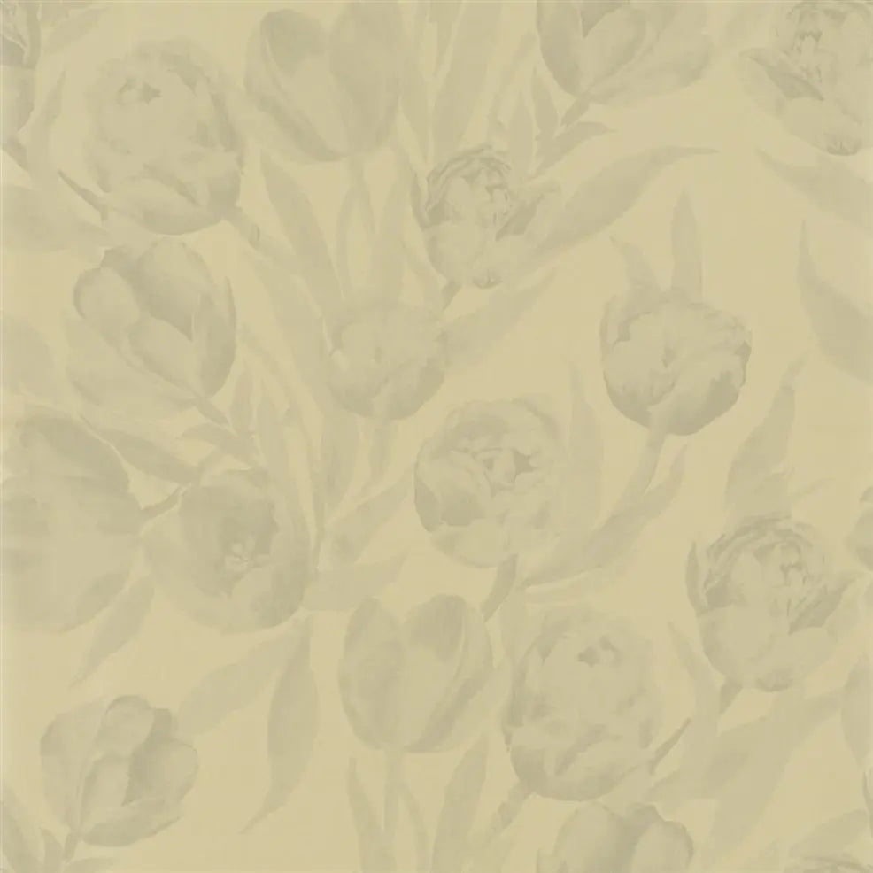 Fontainebleau Tulip Floral Gold Wallpaper | Designers Guild Europe