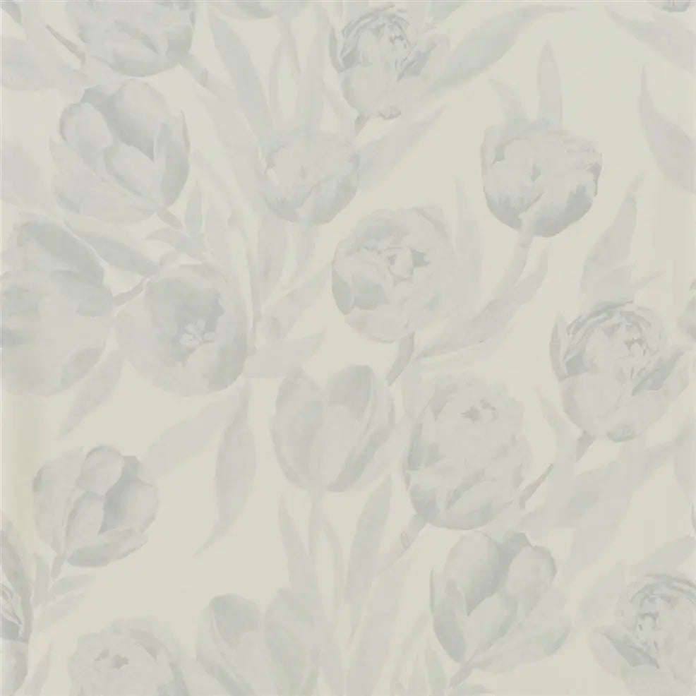 Fontainebleau Tulip Floral Silver Wallpaper | Designers Guild Europe