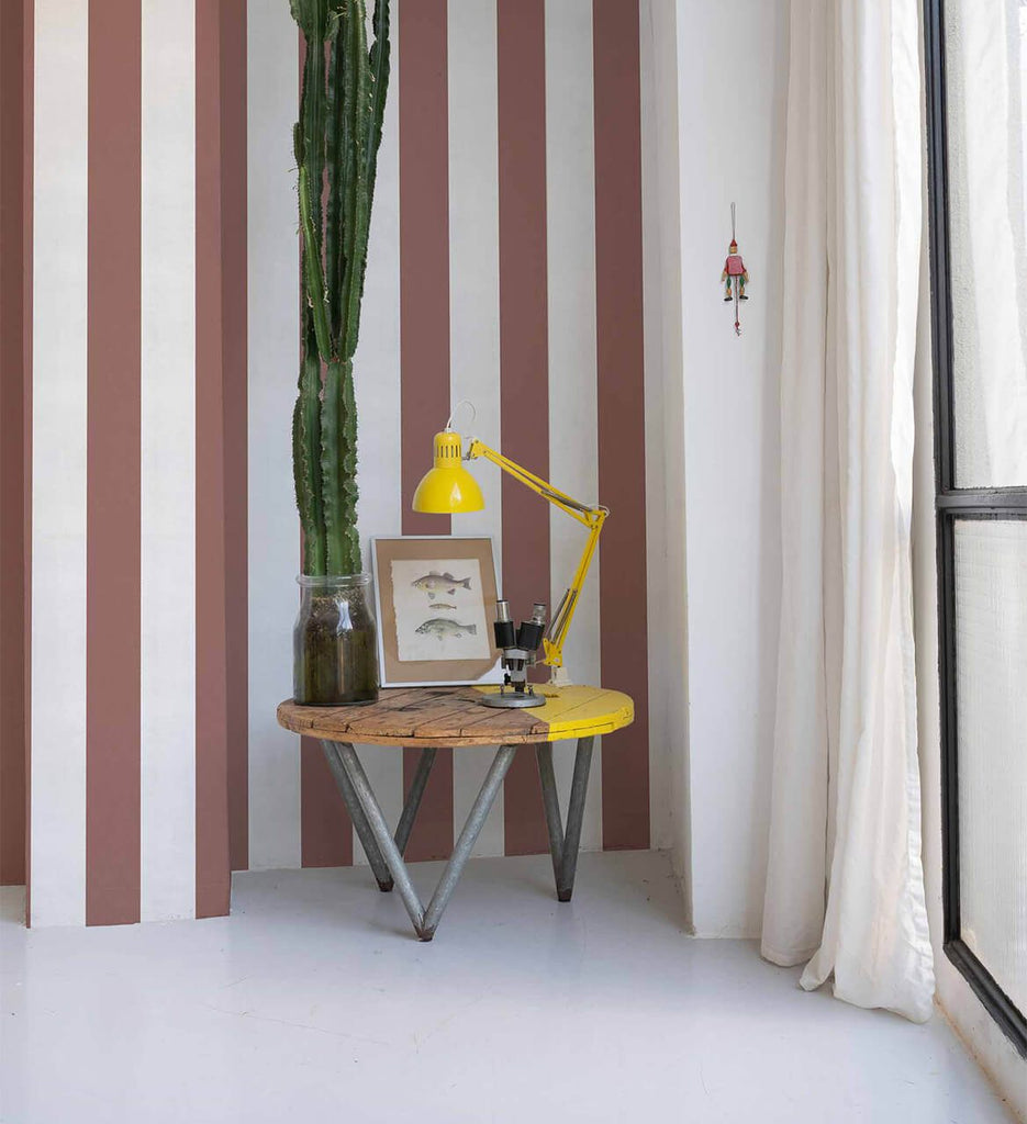 Stripe 8 Gamba, Gamba