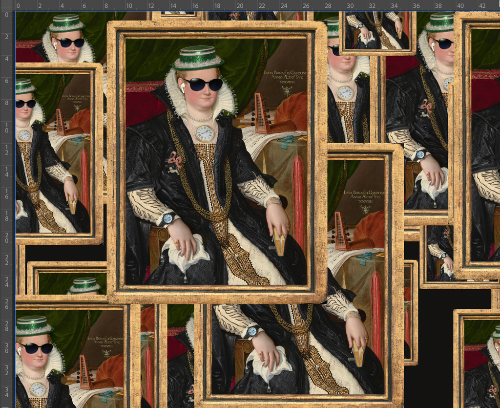 Royal Lady Frames Gold Mural