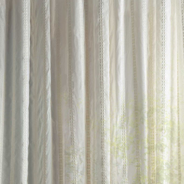 Rafferty Seaspray White | Sanderson