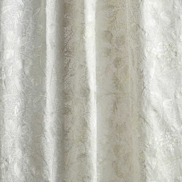 Monterey Bloom Seaspray White | Sanderson