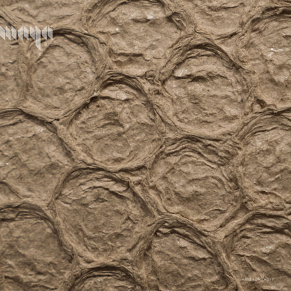 Meditations ohm - Poppy Seed | Maya Romanoff