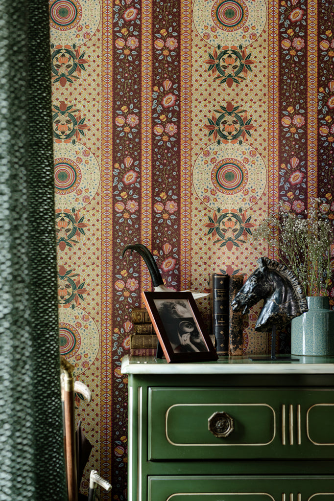 Erbstück Burgunder Wallpaper | Mind The Gap