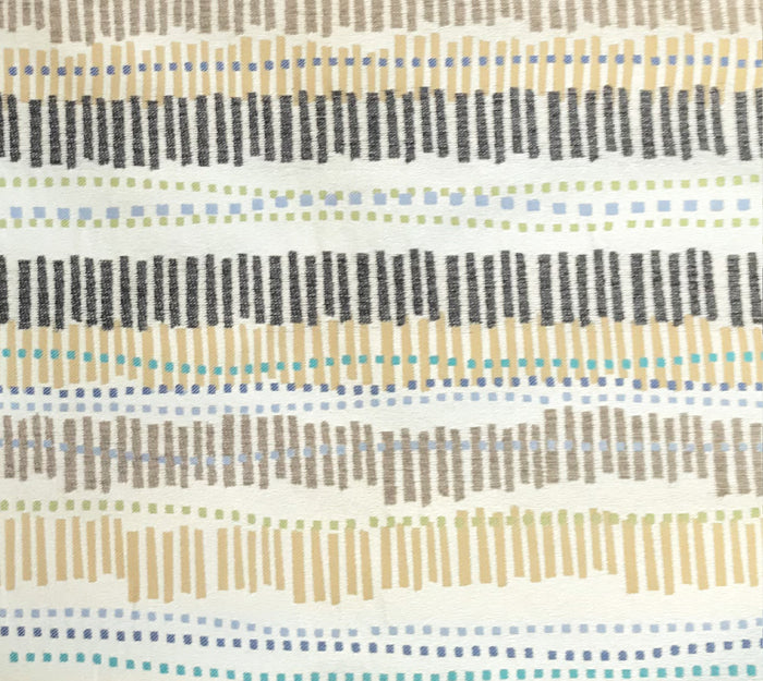 Moai - Rainforest Wallcovering | Phillipe Romano