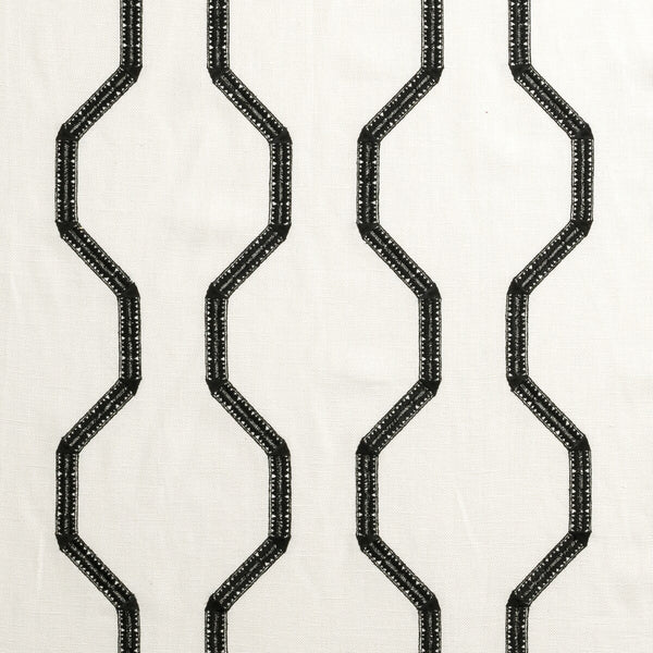 Bw1012 - Black/White  By Clarke And Clarke | Clarke & Clarke Black + White |  Drapery Embroidery