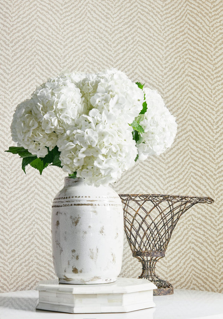 Room setting - T72861