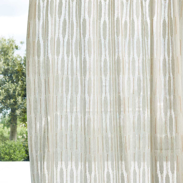 Alto Sheer Parchment/Chalk | Harlequin