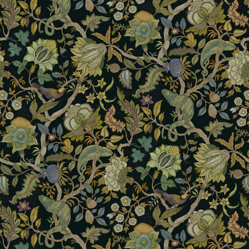 Chameleon Trail Wp - 81 Black | Kravet Couture | Josephine Munsey Portfolio Ii | Animal/Insects Botanical & Floral Wallcovering Print