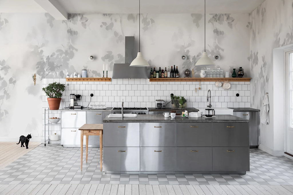 Hazy Leaves, White Wallcoverings