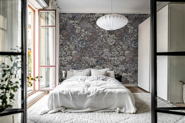 Floral Garden, Lilac Wallcoverings | Rebel Walls