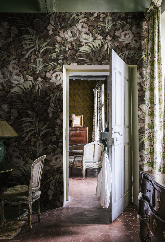 Dazzling Foliage, Sand Wallcoverings