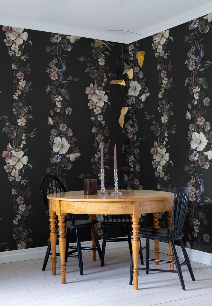 Growing Beauty, Vintage Wallcoverings